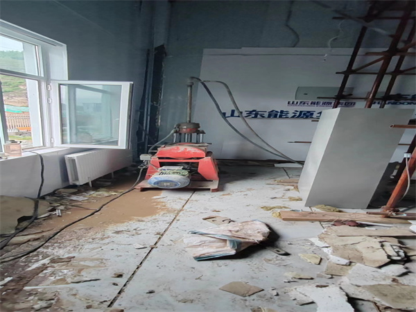 化隆地基基础下沉墙体裂缝加固注浆顶升施工